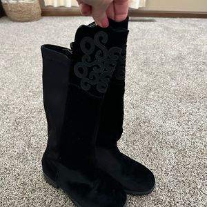 Black kids boots